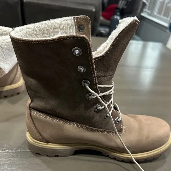 Timberland 8330R Waterproof Roll-Top Fleece Lined Boots Brown Suede Womens 8.5M - Picture 2 of 9